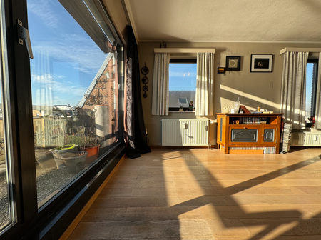 Tweeslaapkamer appartement met fantastisch uitzicht - Foto 2