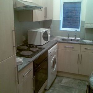 2 Bed Student House - Stockton - Photo 2