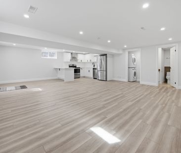 For Lease - 88 Townsend Avenue Unit# B, Bradford West Gwillimbury, ... - Photo 6