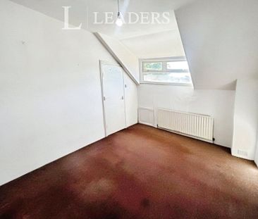 3 bedroom house to rent Humber Road, Beeston, Nottingham, NG9 - Photo 5