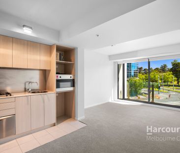 City Commuter's Dream - Sun Drenched Studio! - Photo 5