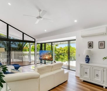 Fully Furnished Elanora Home with Pool and Stunning Lake Views - Photo 2