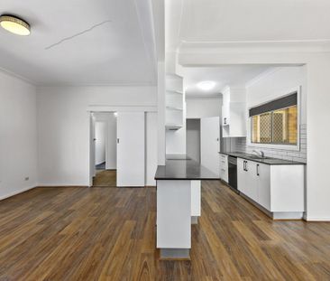 EAST TAMWORTH - Modern 3 Bedroom Home - Photo 5