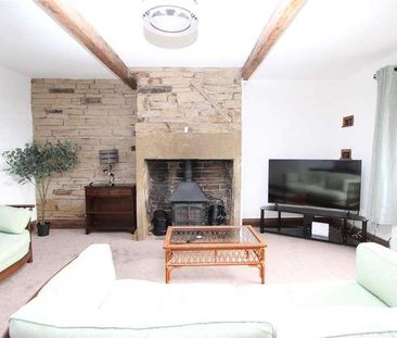 Bradshaw Lane, Halifax, HX2 - Photo 2