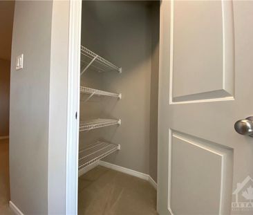 For Lease - 489 COPE Drive, Kanata, Ontario - Photo 3