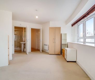 Tarves Way Greenwich SE10 - Photo 5