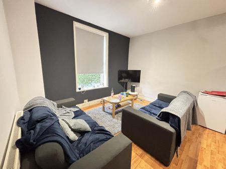 4 bedroom house to rent - Photo 2