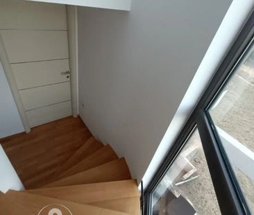 Μεζονέτα προς Ενοικίαση 250 τ.μ. - 1.450€ - Photo 2