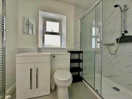 4 bedroom house share to rent - Photo 5