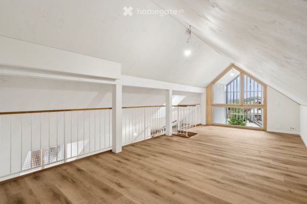 Erstvermietung: Exklusive 3.5-Zi-Dachwohnung mit Galerie & einzigartigem Wohngefühl - Foto 1