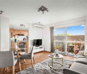 Top-Floor Two-Bedroom Unit in Convenient Ryde Location - AVAILABLE NOW - Photo 2