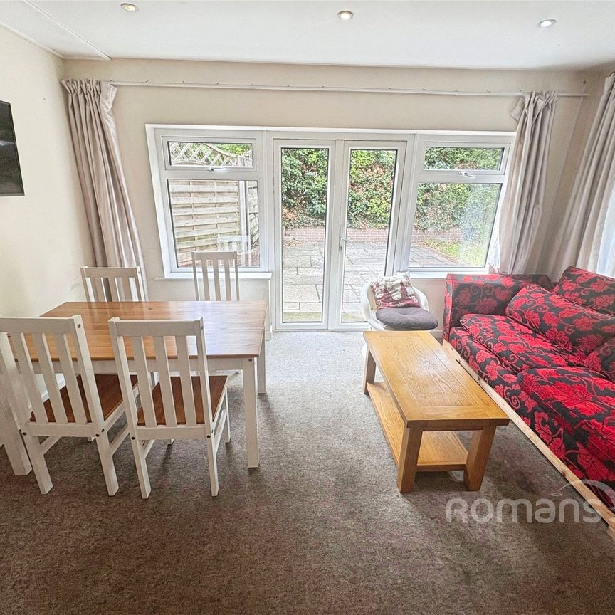 6 bedroom house to rent - Photo 1