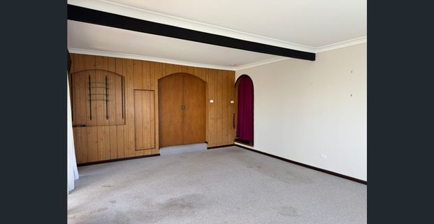 Studio In Greenwell Point - Photo 1