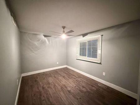 For Lease - 17 Beechbank Crescent Unit# Main, London South, Ontario - Photo 4