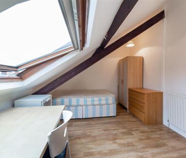 5 bedroom maisonette to rent - Photo 4