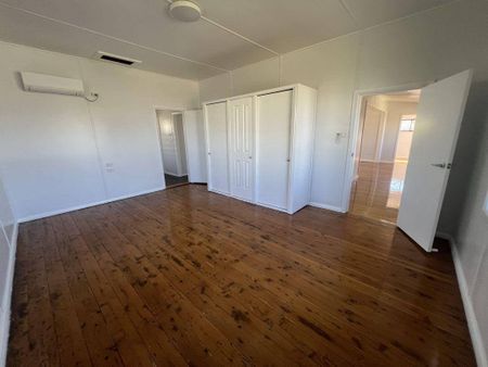 Long Term Accommodation in a GREAT LOCATION - Photo 2