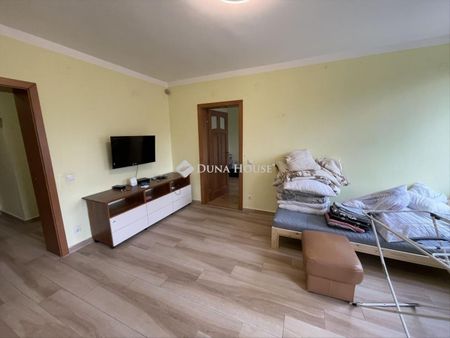 Kiadó újszerű állapotú lakás - Budapest XIX. kerület - Photo 4