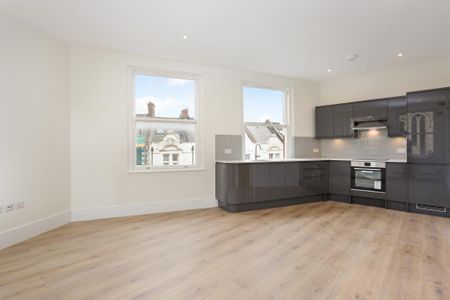 2 bedroom flat to rent - Photo 4