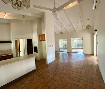 9 Augusta Drive, Marrara, NT 0812 - Photo 2