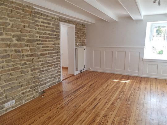 Location Maison 95.3 M² LEYMEN 1 390 € - Photo 1