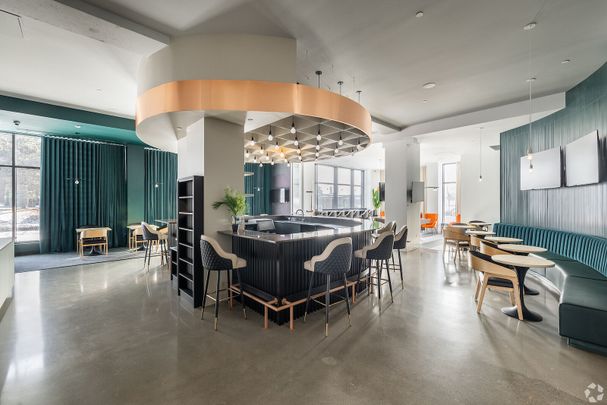 Luxo Place - Ottawa’s Ultimate Luxury Rental with Unmatched Amenities - Photo 1