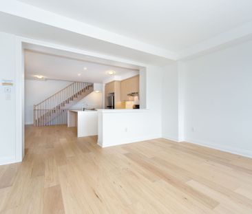 For Lease - 46 Azure Drive, Markham, Ontario - Photo 3