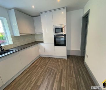 3 bed Terraced in Singleton Avenue Horwich, BOLTON, BL6 7DX - Photo 6