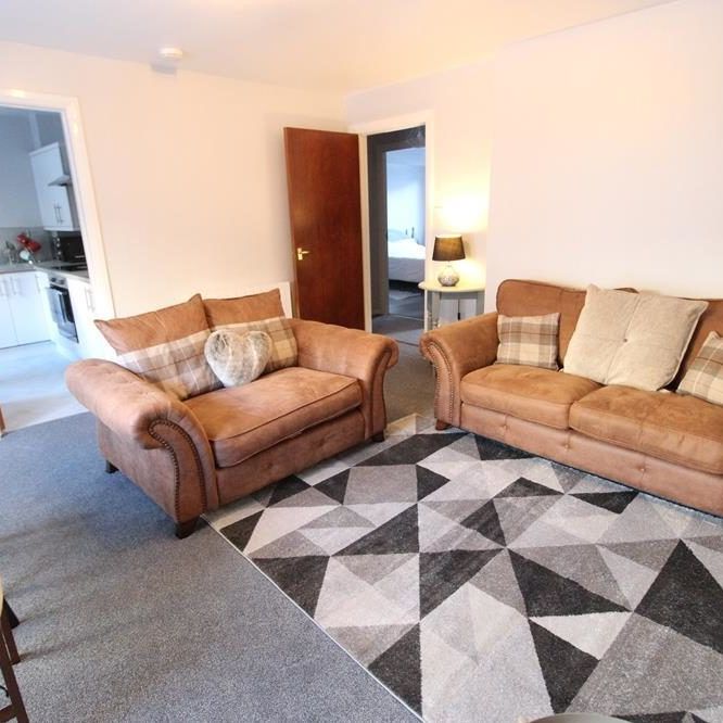 Glendale Mews, Mid Floor, AB11 - Photo 1