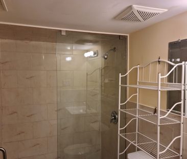 For Lease - 36 Legend Lane, Brampton, Ontario - Photo 6