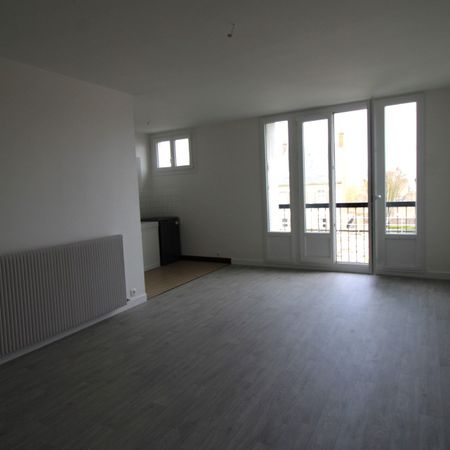 Location Appartement 1 pièce 30m² ST BRIEUC 22000 - Photo 4