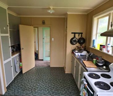 The Best Around - Photo 1