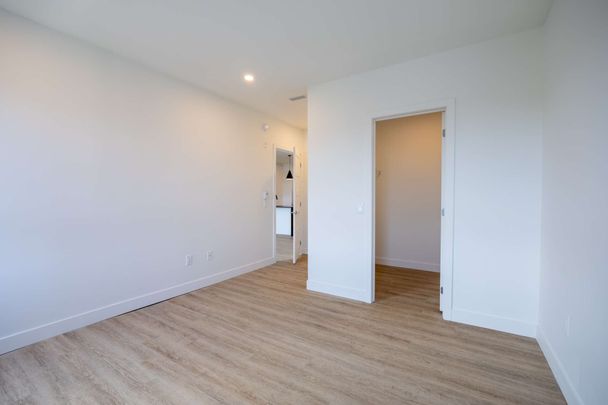 401 · 4e étage - Photo 1