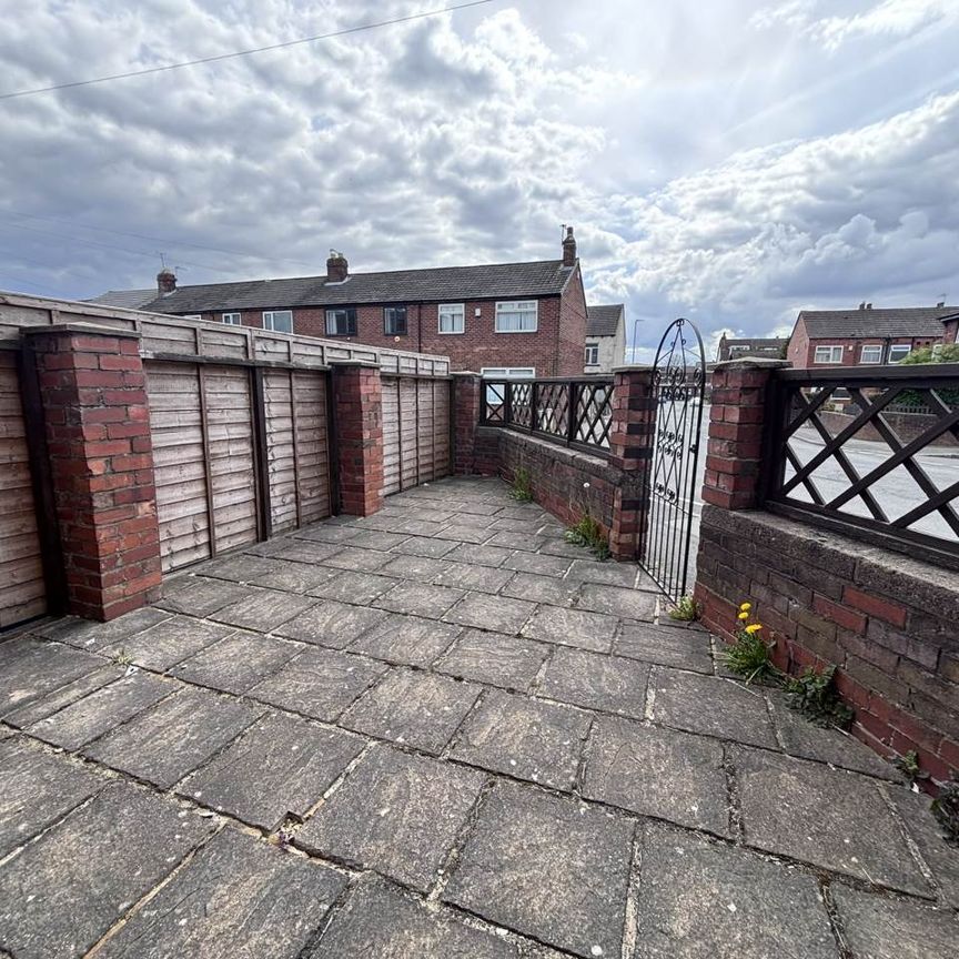 Portlands, Fairfield Avenue Bramley - Photo 1