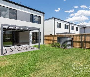 Modern 4-Bedroom Family Home in Georges Cove by Mirvac - Photo 5