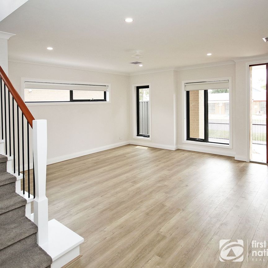 14A Loch Street, 3977, Cranbourne Vic - Photo 1