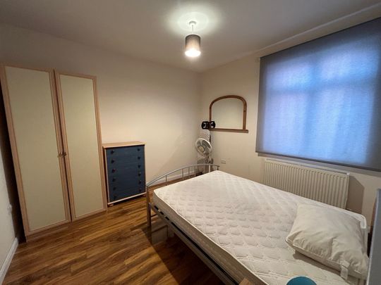 St Albans Road, Watford - Photo 1