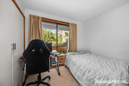 Lifestyle , Views and Sought After Suburb - Photo 3