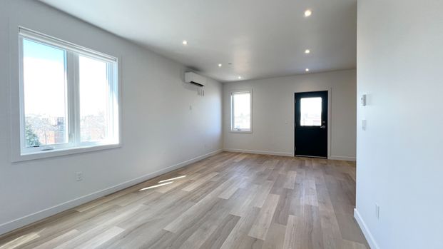 For Lease - 182 Cameron Avenue Unit# 3, Toronto, Ontario - Photo 1