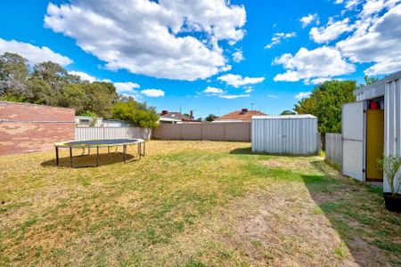 LARGE BLOCK WITH REAR ACCESS - Photo 4