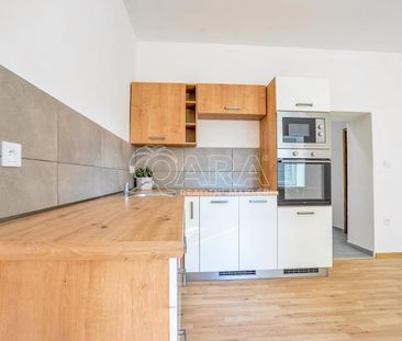 Pronájem bytu 2+kk 45 m² - Fotografie 1