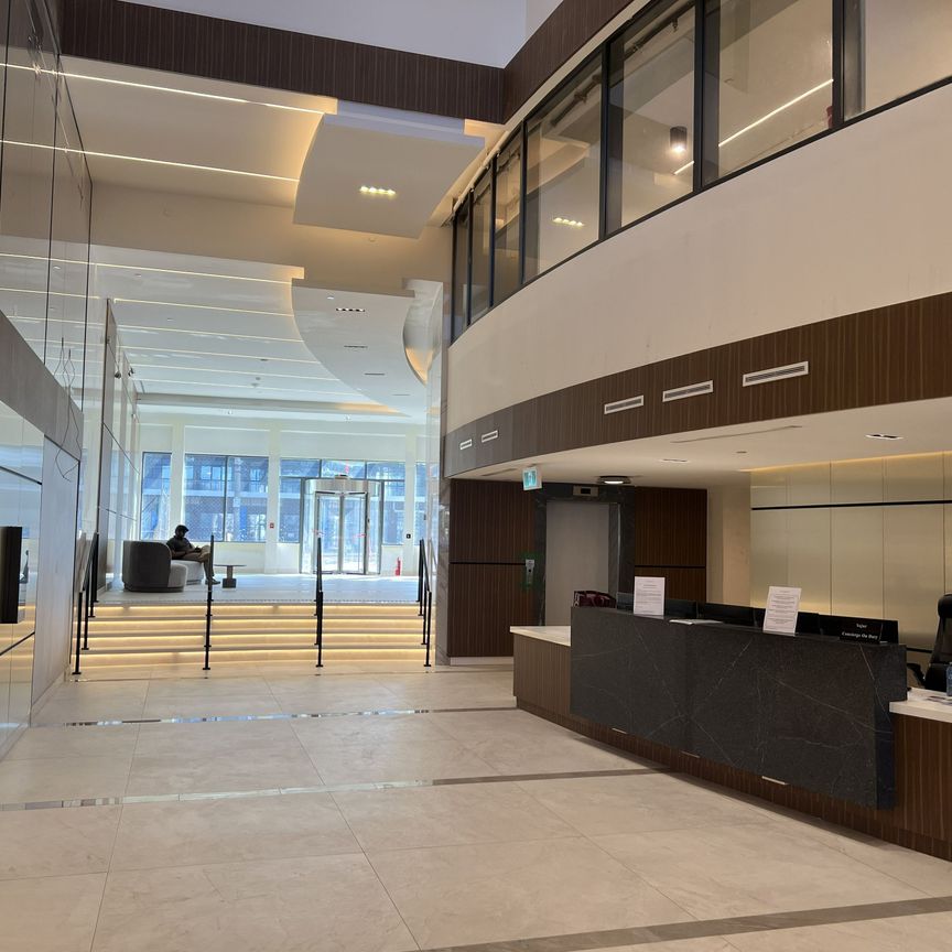 For Lease - 5105 Hurontario Street Unit# 409, Mississauga, Ontario - Photo 1