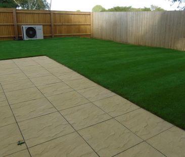 4 bedroom semi-detached house to rent - Photo 1