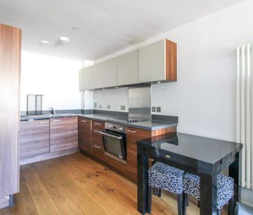 2 bedroom apartment to rent - Photo 5