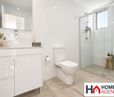 Modern Furnished Studio - Photo 3