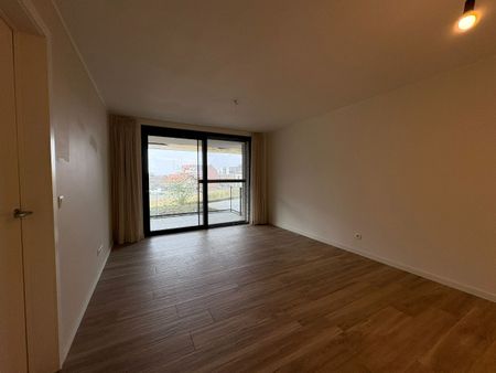 Gelijkvloers instapklaar appartement met 1 slpk in Genk. - Photo 5