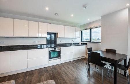 2 bedroom flat to rent - Photo 4