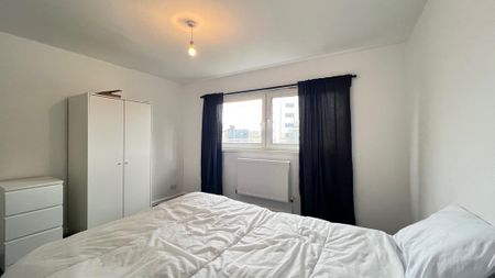 4 bedroom terraced house to rent - Photo 5