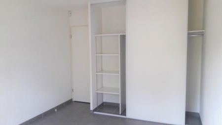 location Appartement T2 DE 46.2m² À TASSIN LA DEMI LUNE - Photo 2