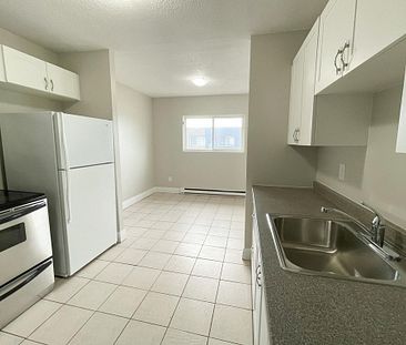 Boxwood Place Apts - PARKING SPACE & WATER INCLUDED - Photo 2