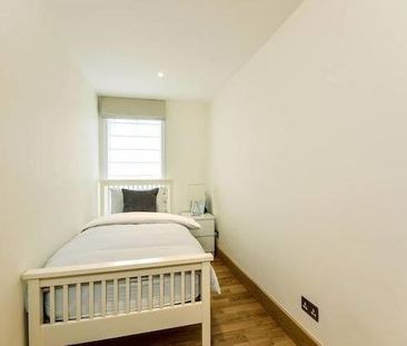 3 Bed Penthouse, Ginsburg Yard, NW3 - Photo 4